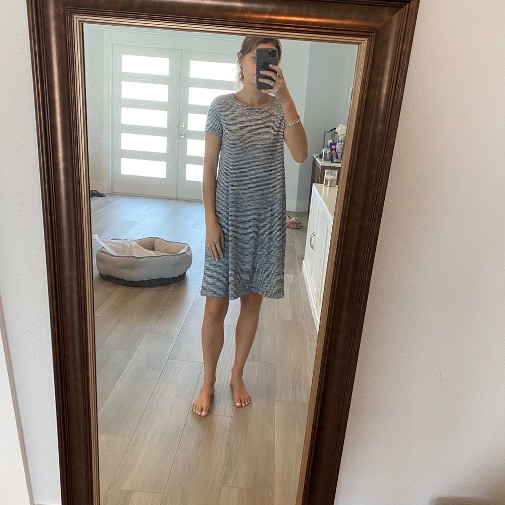 Gap t shirt dress